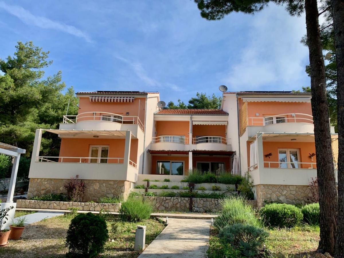 זבלה Apartments Nautic מראה חיצוני תמונה